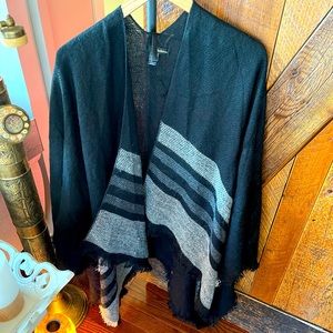 Modena wrap / poncho
